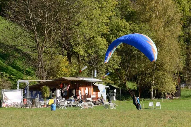 15-10-12 Landeplatz