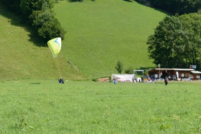 15-07-22 33°C plus