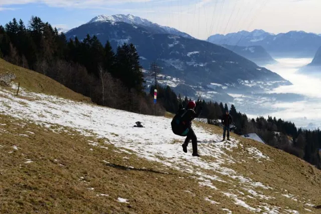 15-01-01_03 Winterflieger und Starts vom Ebnerfeld
