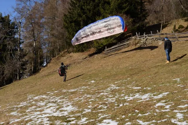 15-01-01_03 Winterflieger und Starts vom Ebnerfeld